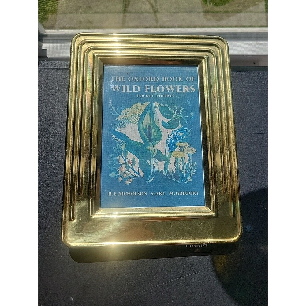Vintage Brass Gold Tone Photo Frame 3.5”x5” MCM Art Deco Metallic Regency 1920s